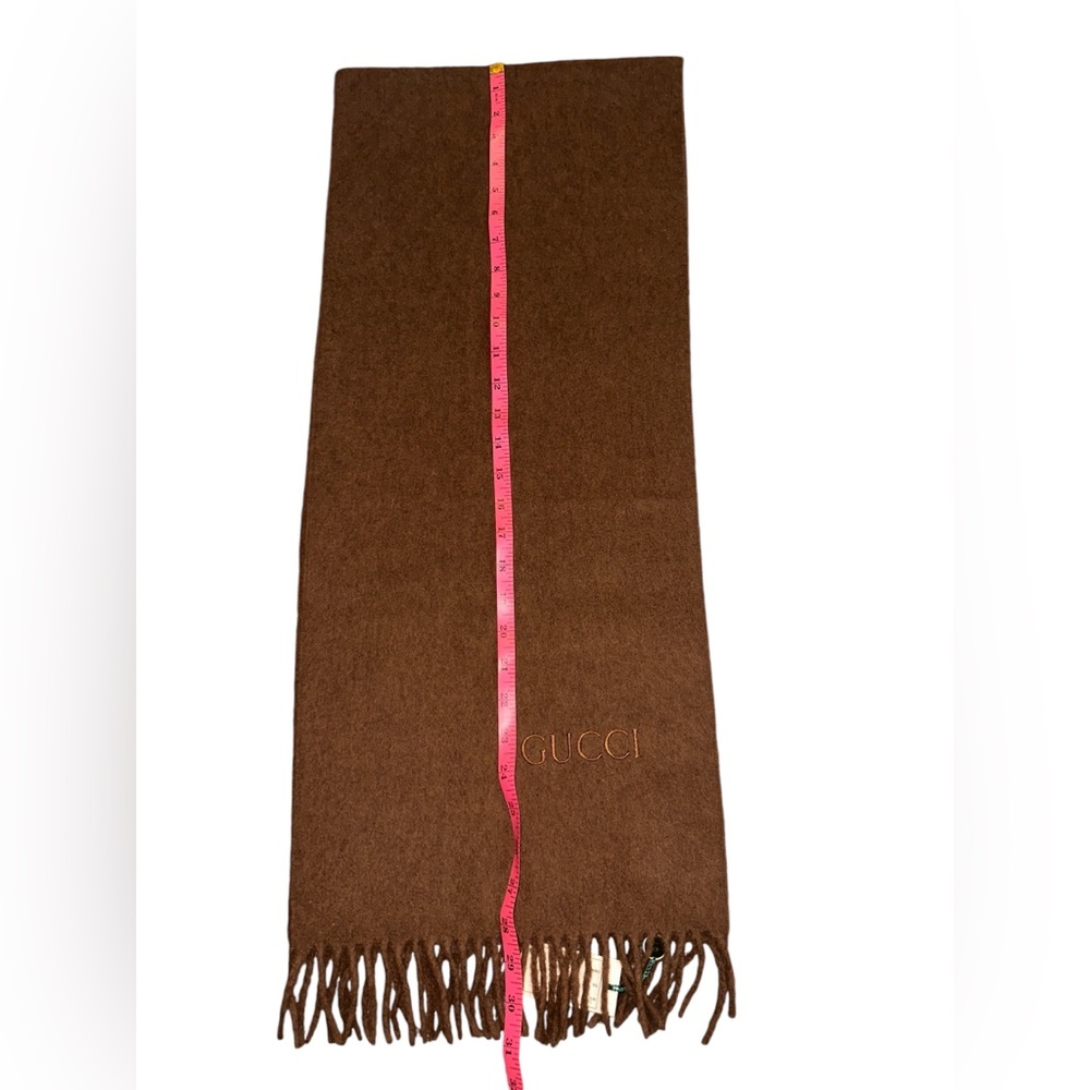 GUCCI NWT VINTAGE 100% CASHMERE CHOCOLATE BROWN SCARF W/COA 62 L x 12 W MSRP$900 - Picture 11 of 13